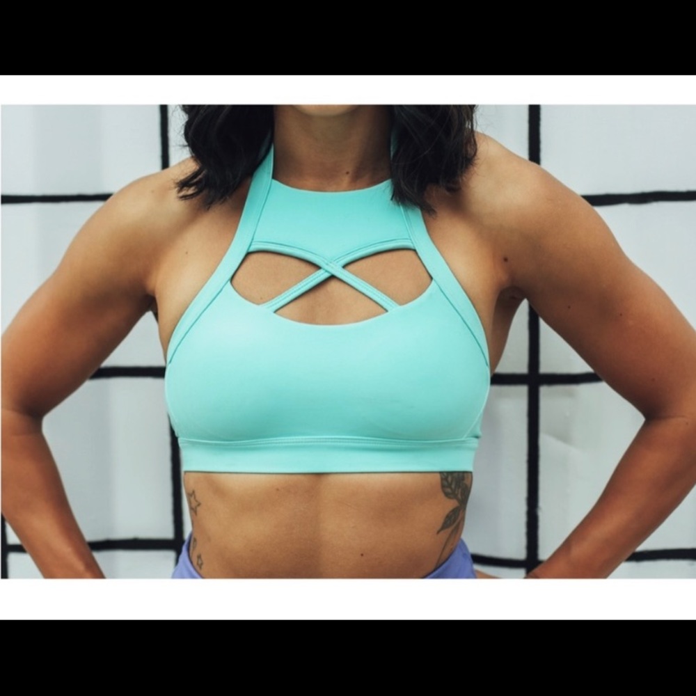 Chestee sports bra.